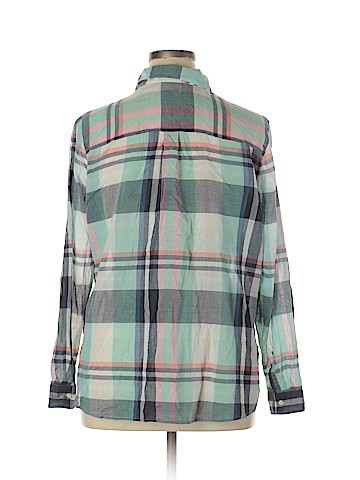 Old Navy Long Sleeve Button-Down Shirt (view 2)