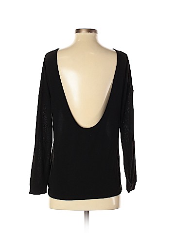 Lulu's Pullover Sweater (view 2)