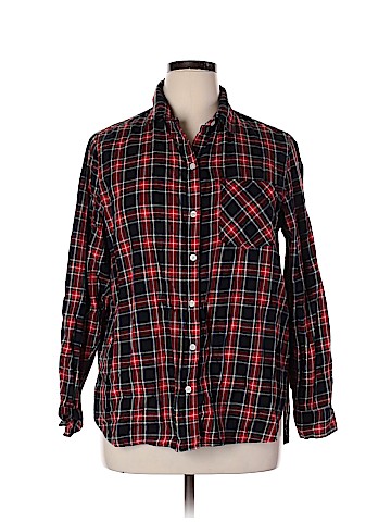 Old Navy Long Sleeve Button-Down Shirt (view 1)