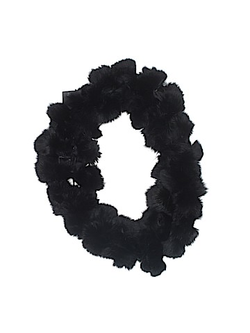 Surell Scarf (view 1)