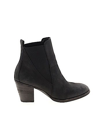 Paul Green Ankle Boots (view 1)
