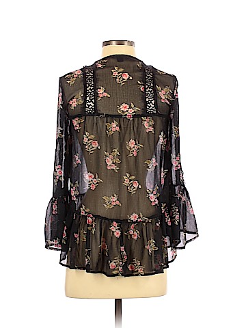 American Eagle Outfitters Long Sleeve Blouse (view 2)