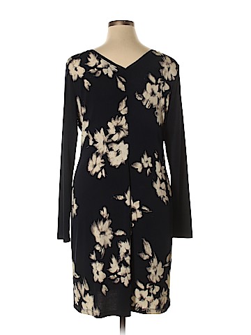 Simply Vera Vera Wang Casual Dress (view 2)