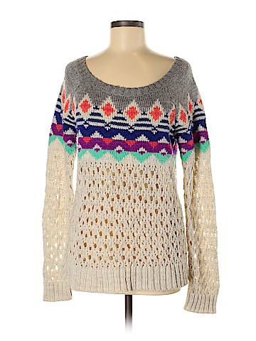 American Eagle Outfitters Pullover Sweater (view 1)