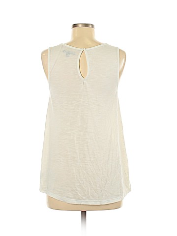 American Eagle Outfitters Sleeveless Top (view 2)