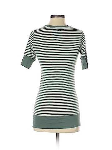 American Eagle Outfitters Short Sleeve T-Shirt (view 2)