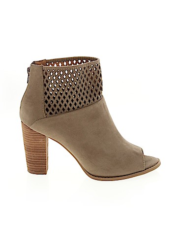 REPORT Ankle Boots (view 1)