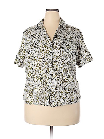 Joanna Plus Short Sleeve Button-Down Shirt (view 1)