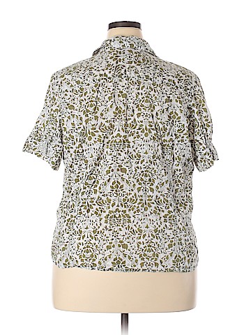 Joanna Plus Short Sleeve Button-Down Shirt (view 2)