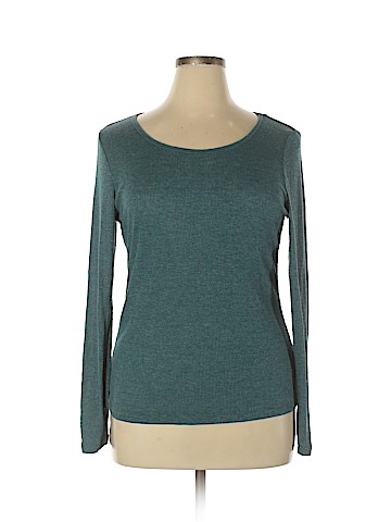 Mossimo Supply Co. Long Sleeve T-Shirt (view 1)