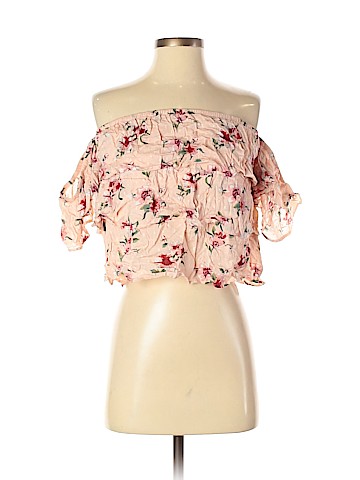 American Eagle Outfitters Short Sleeve Blouse (view 1)