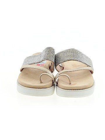 Kenneth Cole REACTION Sandals (view 2)