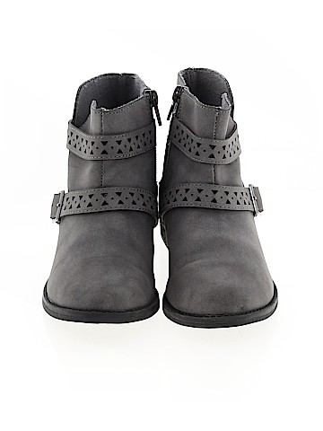 Zoe & Zac Ankle Boots (view 2)