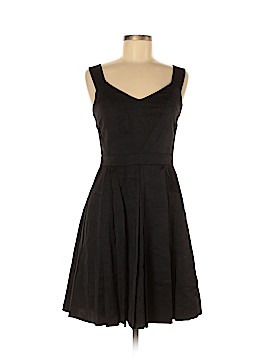 Saks Fifth Avenue Size 4