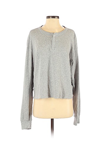 Brandy Melville Pullover Sweater (view 1)