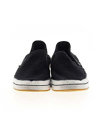 Ugg Australia Sneakers (view 2)