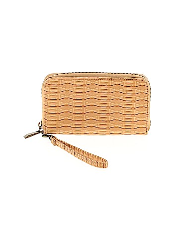 Unbranded Wristlet (view 1)