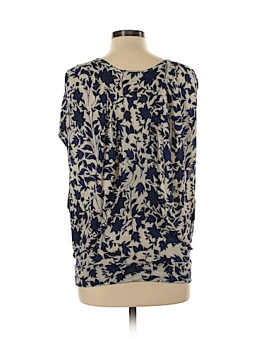 The Podolls Short Sleeve Top (view 2)