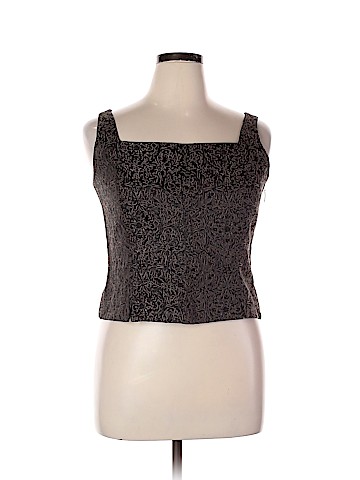 DD Collection Sleeveless Blouse (view 1)