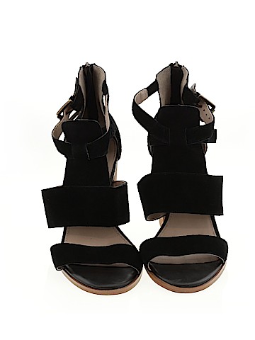 Hinge Heels (view 2)