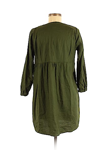 Old Navy Casual Dress (view 2)