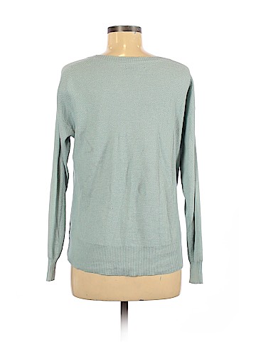 American Eagle Outfitters Pullover Sweater (view 2)