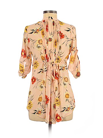 American Rag Cie Short Sleeve Blouse (view 2)