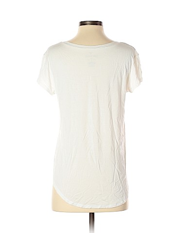 American Eagle Outfitters Short Sleeve T-Shirt (view 2)