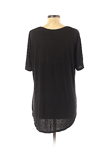 Old Navy Short Sleeve T-Shirt (view 2)