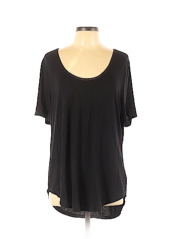 Old Navy Short Sleeve T-Shirt (view 1)