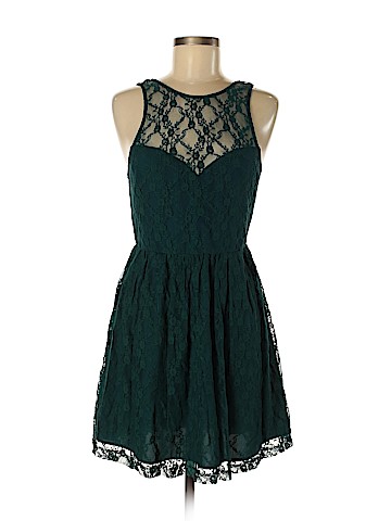 Forever 21 Casual Dress (view 1)