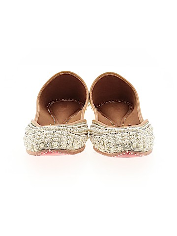 Unbranded Flats (view 2)