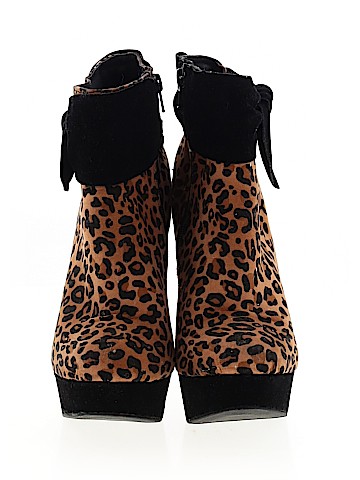 Just Fab Ankle Boots (view 2)