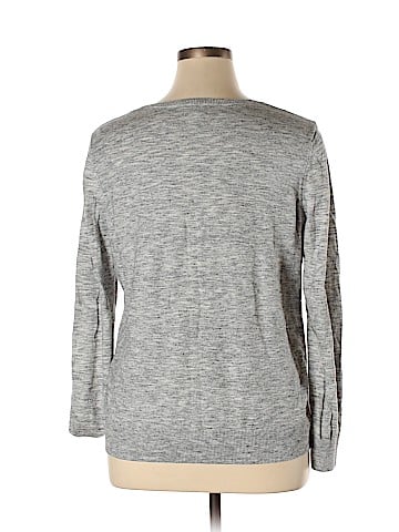 Old Navy Pullover Sweater (view 2)