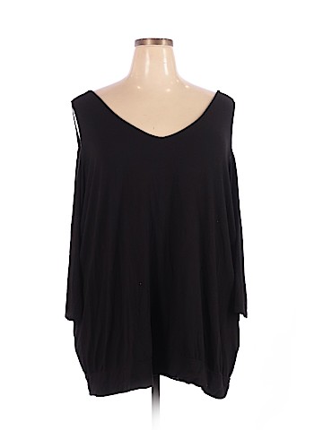 Torrid 3/4 Sleeve T-Shirt (view 1)