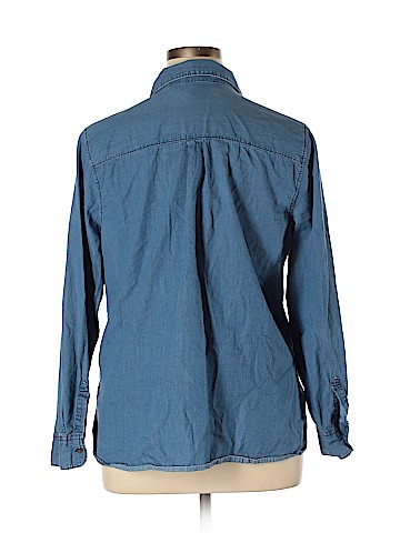 Old Navy Long Sleeve Button-Down Shirt (view 2)