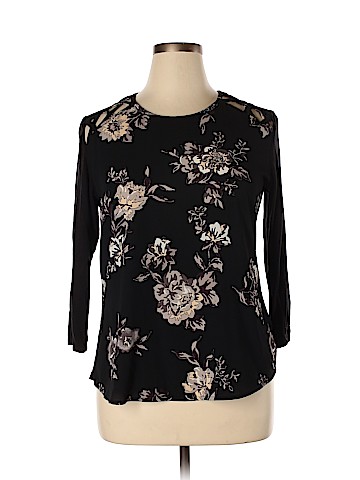 Maurices 3/4 Sleeve Top (view 1)