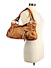 B Makowsky Tan Shoulder Bag One size - photo 2