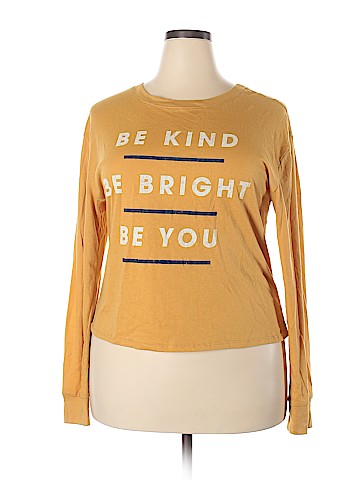 Zoe+Liv Long Sleeve T-Shirt (view 1)