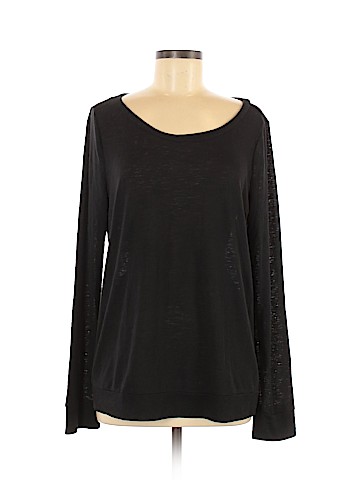 Victoria's Secret Long Sleeve T-Shirt (view 1)