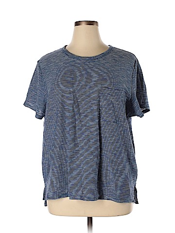 Old Navy Short Sleeve T-Shirt (view 1)