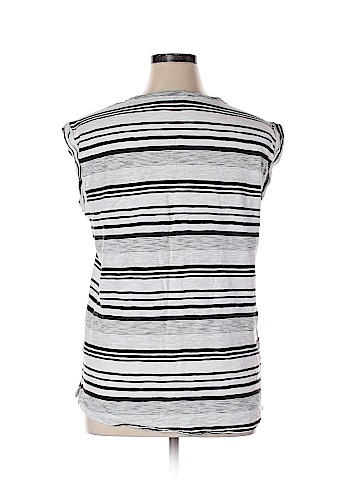 Unbranded Short Sleeve T-Shirt (view 2)