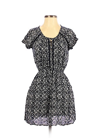 Forever 21 Casual Dress (view 1)