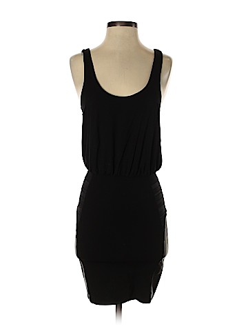 Alice + Olivia Casual Dress (view 1)