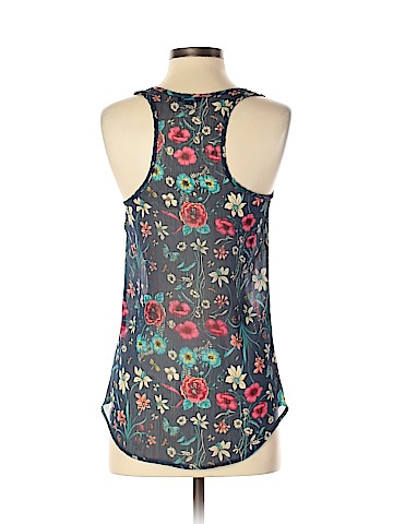 Lily White Sleeveless Blouse (view 2)