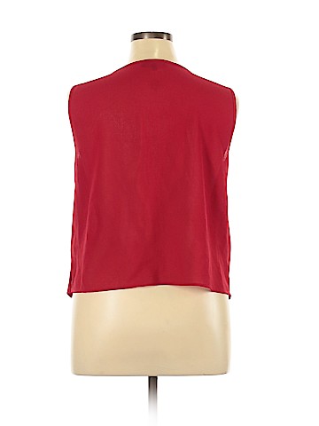 Montee Collection Sleeveless Blouse (view 2)