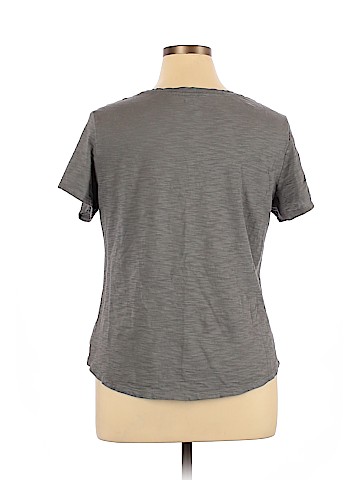 Old Navy Short Sleeve T-Shirt (view 2)