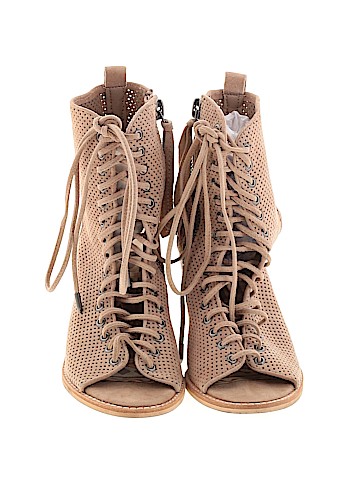 Dolce Vita Ankle Boots (view 2)