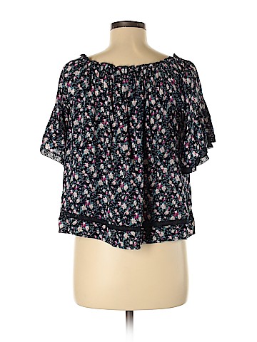 American Eagle Outfitters Short Sleeve Blouse (view 2)