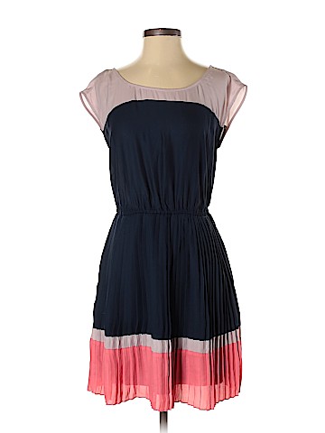 American Eagle Outfitters Casual Dress (view 1)